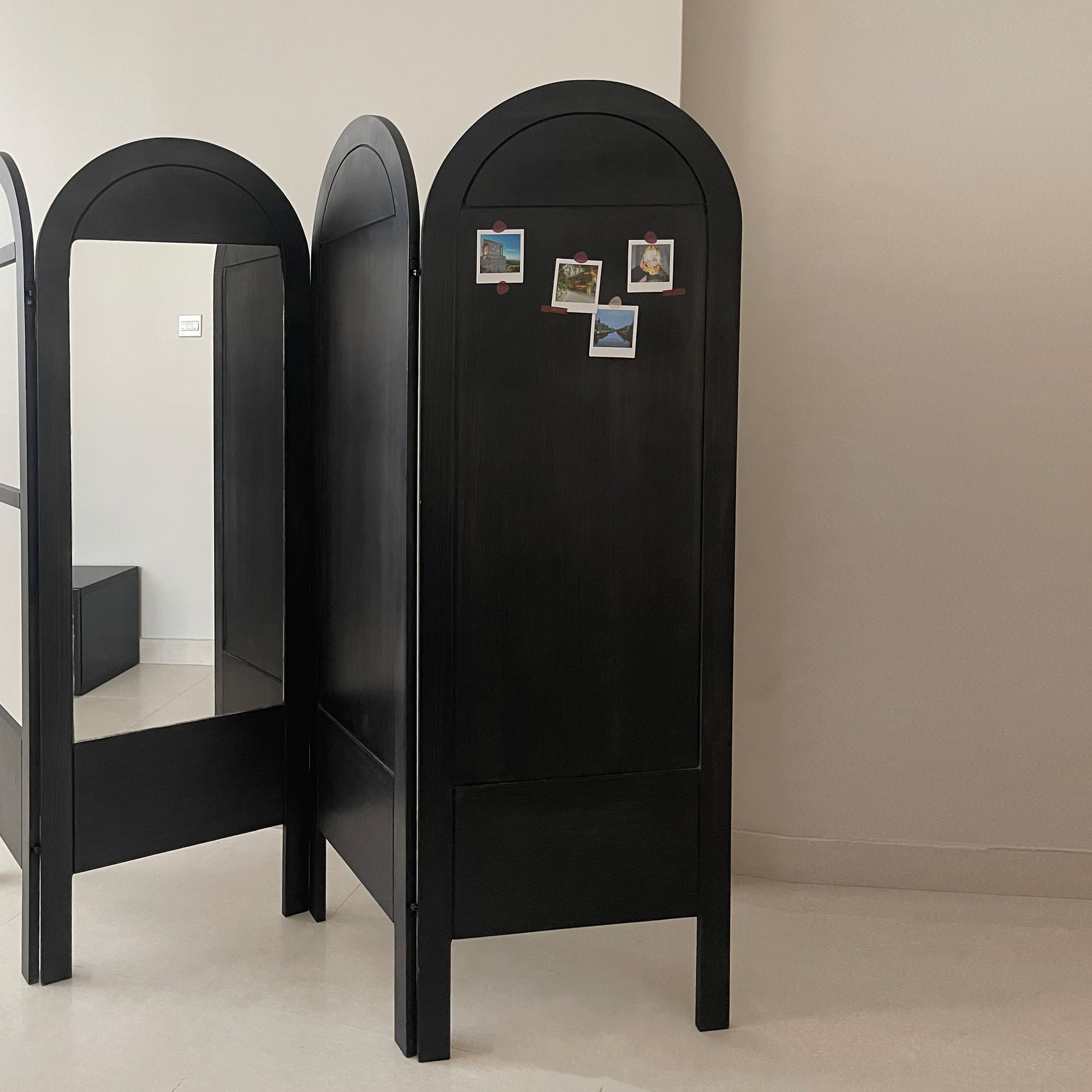DIVIDER
